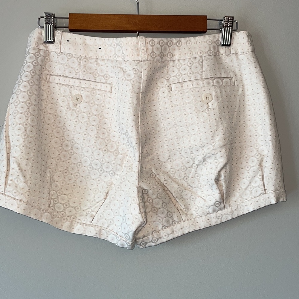 Shorts - Picture 2 of 8